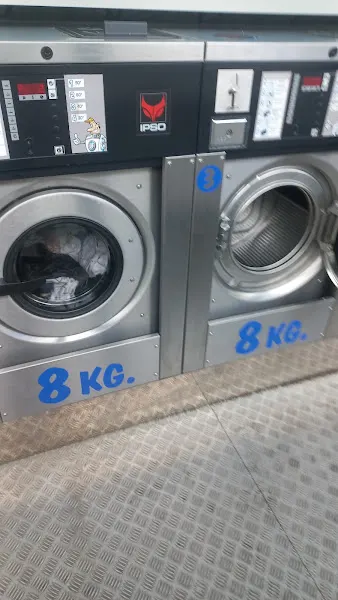 Lavomatic Lavanderia Autoservicio