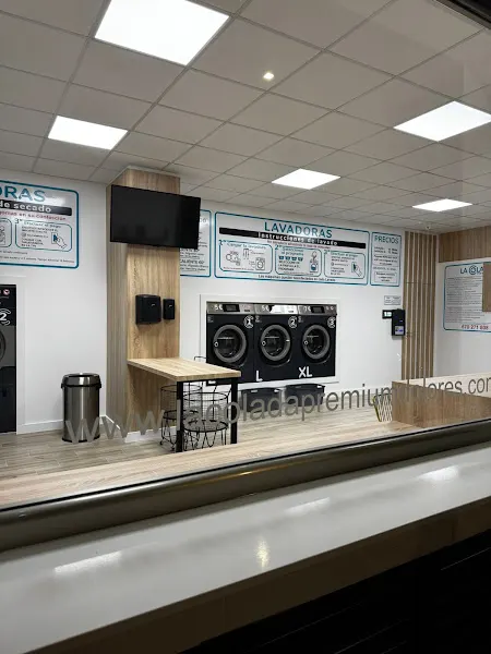 Lavanderia LaColada Premium Dolores - Lavanderia Autoservicio