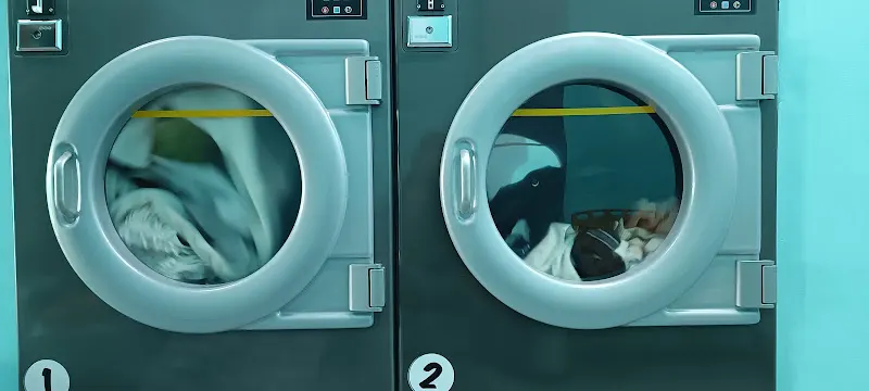 LITTLE BUBBLES LAUNDRY