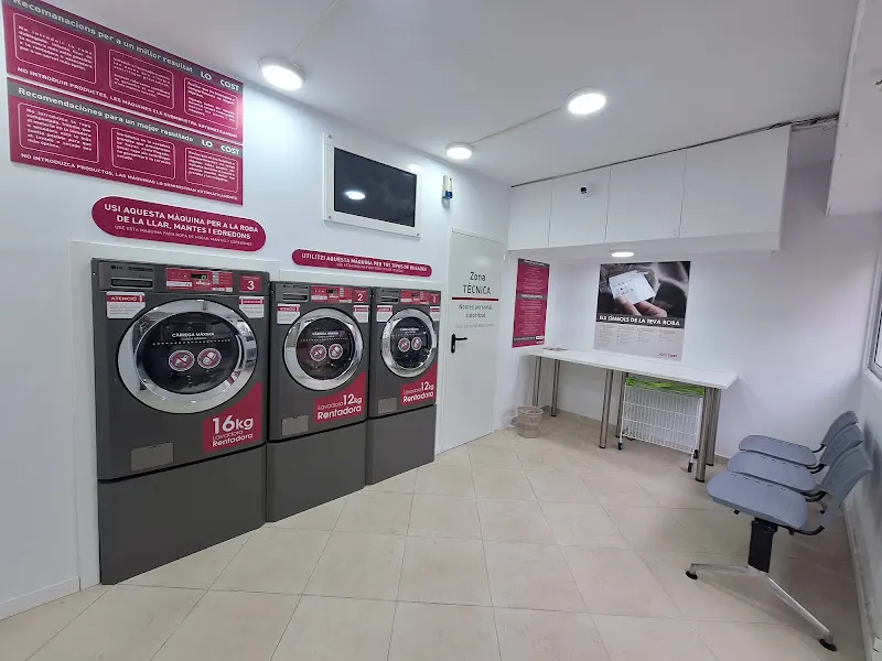 Lavandería Autoservicio Low Cost Cornellà de Llobregat - Cornellà de Llobregat