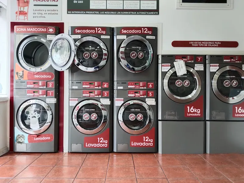 Lavandería Autoservicio Low Cost Torremolinos - Torremolinos