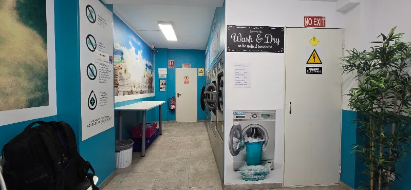 LAVANDERÍA AUTOSERVICIO TRAPOS - Palma