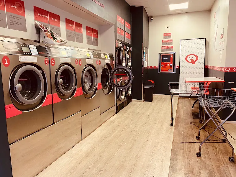 Launderette Lavandería Autoservicio - Lavandería de autoservicio en Las Palmas de Gran Canaria - foto 3