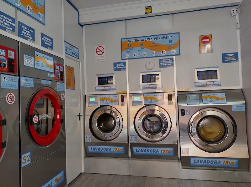 Megalava2 - Lavandería de autoservicio en Valladolid - foto 2