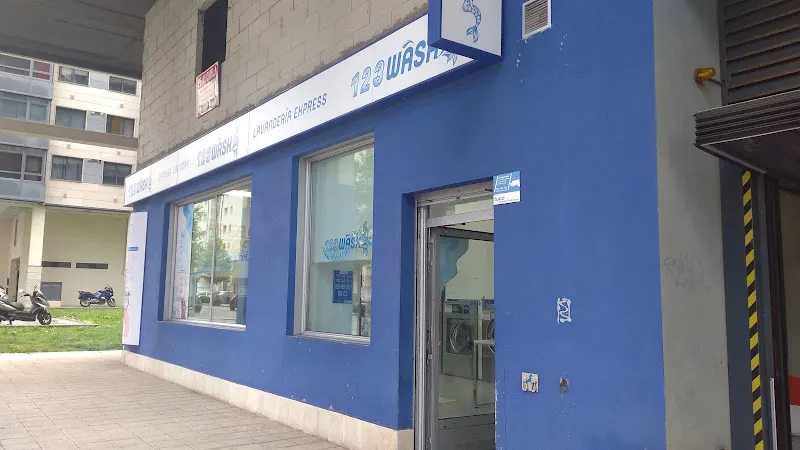 123 Wash Navia Lavandería Autoservicio Vigo