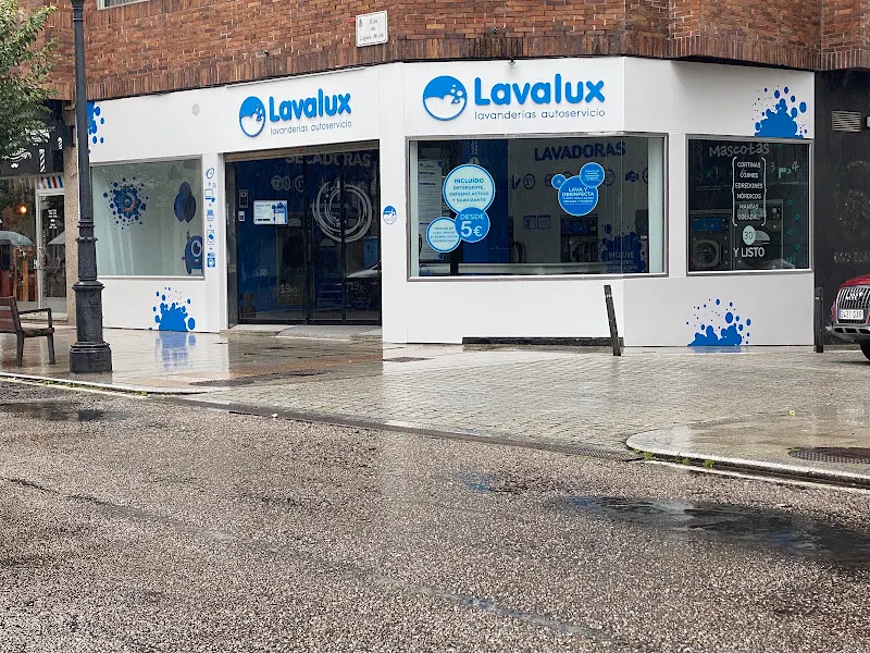 Lavandería Autoservicio Lavalux Vigo - López Mora