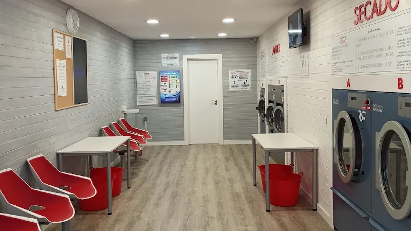 Lava House - Servicios de Lavandería - Servicio de lavandería en Gijón - foto 2