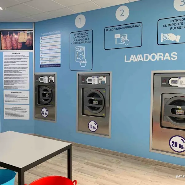 Superpanda Lavanderia Autoservicio - Lavandería de autoservicio en Avilés - foto 2