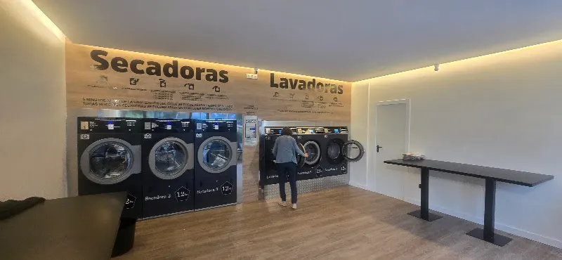 Lavandería LAVAMAR - Lavandería de autoservicio en Avilés - foto 2