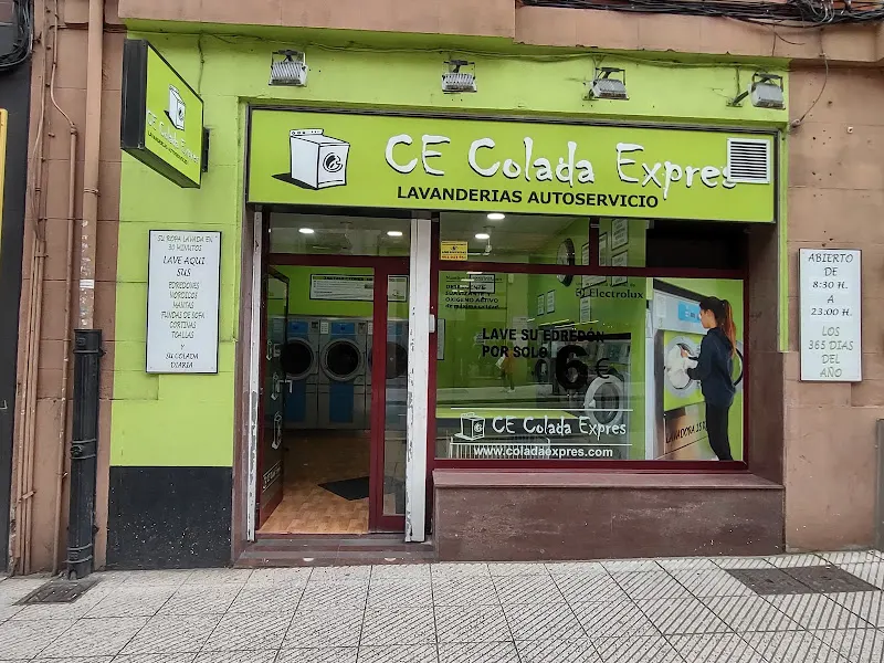 CE Colada Expres - Lavandería de autoservicio en Oviedo - foto 2