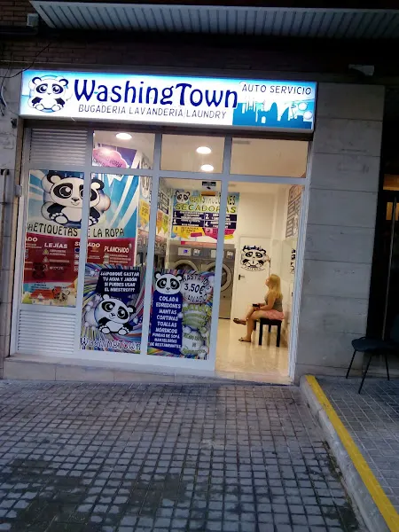 WashingTown AutoServei de Lavanderia - Cornellà de Llobregat