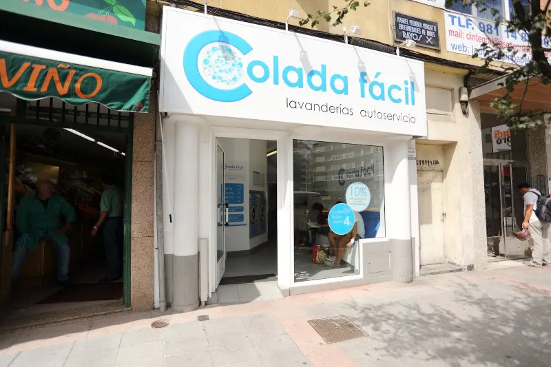 Colada fácil - Lavandería de autoservicio en Coruna (A) - foto 2