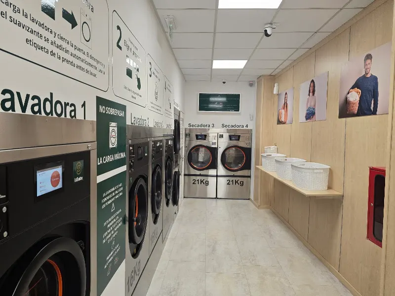 Lavandería Autoservicio La Suite - Granada