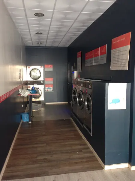 Lavandería Autoservicio Zaidin - Dílar