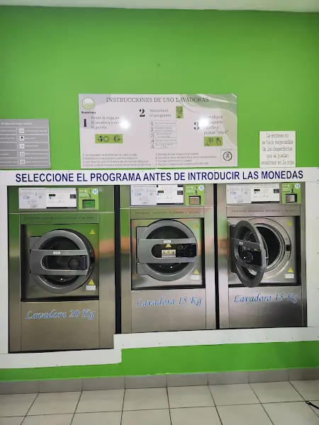 Lavandería Colada Astur - Lavandería de autoservicio en Oviedo - foto 2
